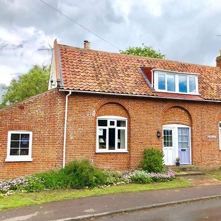 1 Tunns Cottages, Rushmere, Nr Beccles Zewnętrze zdjęcie